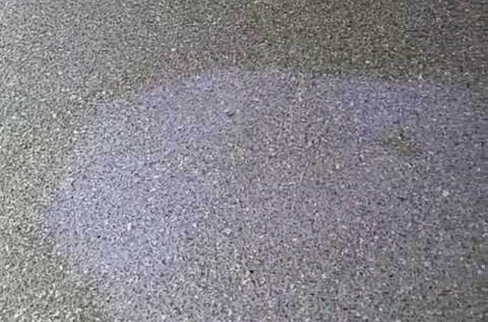 What is epoxy amine blush and what is its effect on polyurethane products?