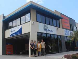 Con-Treat Victorian Staff Photo