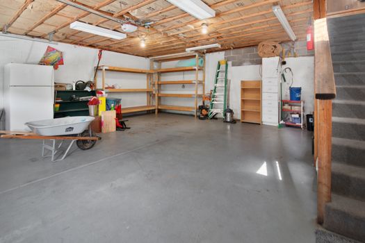 Epoxy Floor Coatings Concrete: DIY vs Professional Installation in Australia
